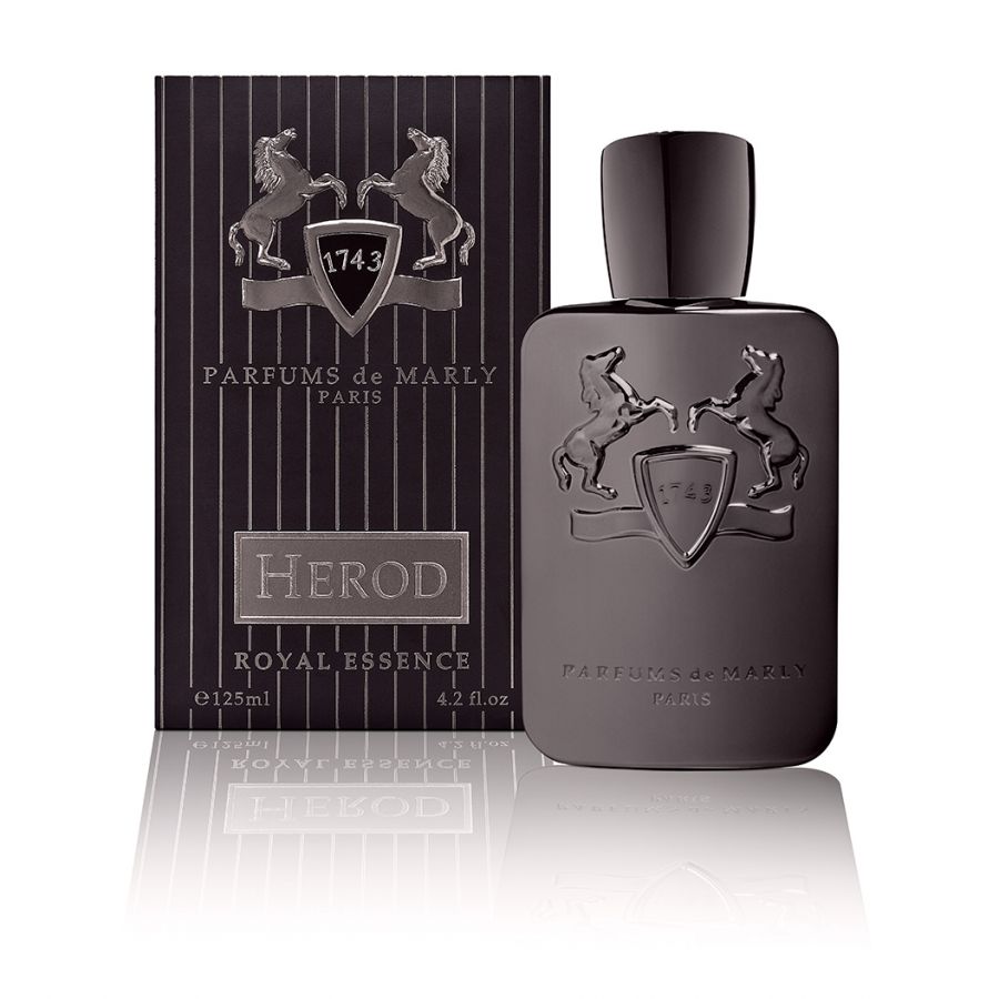 Herod Parfums de Marly  - древесно-пряный аромат, создан для мужчин. Основные ноты композиции: корица, перец, османтус, лист табака, лабданум, ладан, ваниль, белый кедр, ветивер, исо, мускус.
